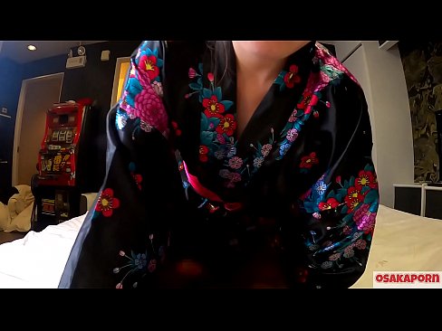 ❤️ 年轻的COSPLAY女孩喜欢性爱到高潮,在女骑手和口交的喷水。亚洲女孩与毛茸茸的阴户和美丽的乳房在传统的日本服装在业余视频显示自慰与他妈的玩具。樱花3 OSAKAPORN. ❤️ Super sex