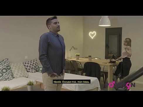 ❤️ PORNBCN 4K 一个成熟的女人与大乳房要肛门性交年轻的男妓与大阴茎口交amortism硬他妈的手工作狗风格阴部舔高潮法语字幕 ❤️ Super sex